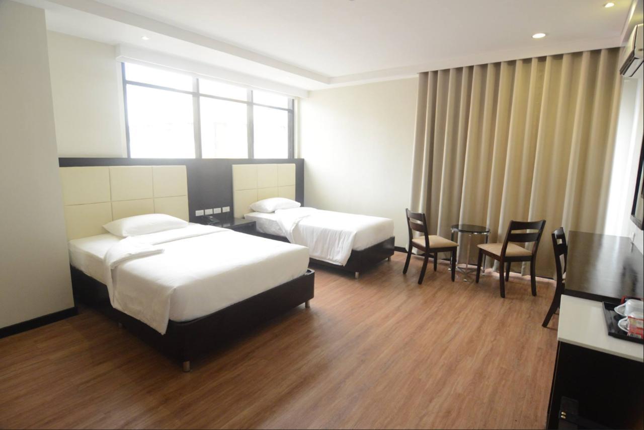 Ever O Business Hotel Замбоанга Экстерьер фото